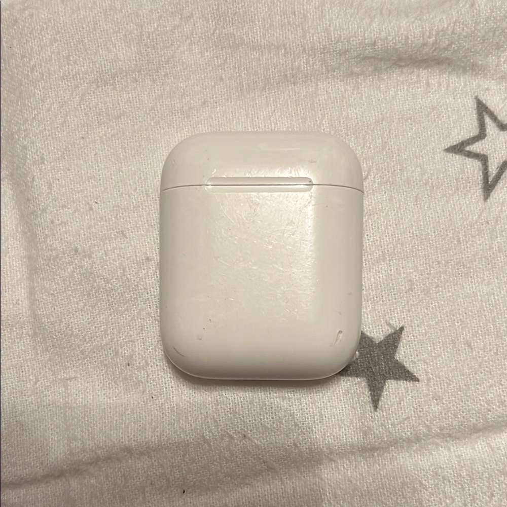 Apple Airpods Charging Case
